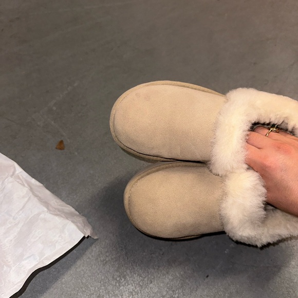 UGG RITA SIZE 7 - Picture 6 of 9